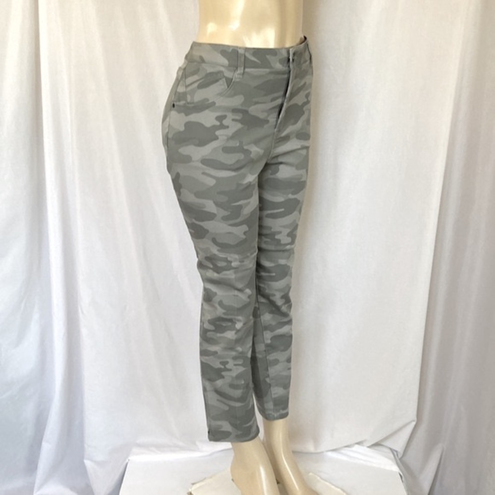 FINAL PRICE WIT & WISDOM Tummy Control Size 6 Ankle Skimmer Camo Print NWOT - Picture 2 of 8